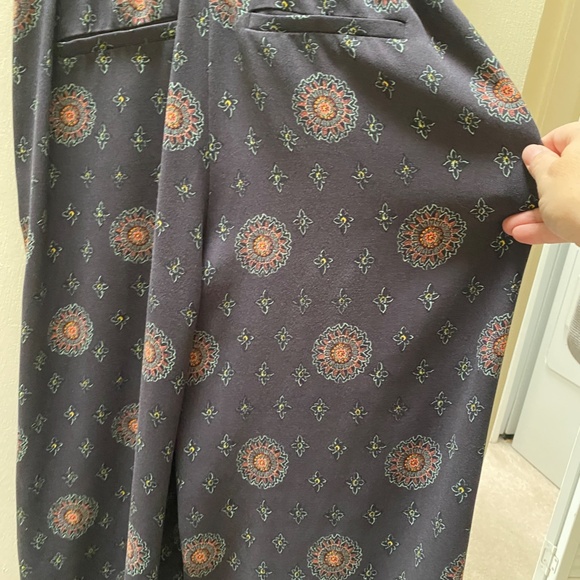 Ann Taylor Pants - Ann Taylor cropped jumpsuit size small